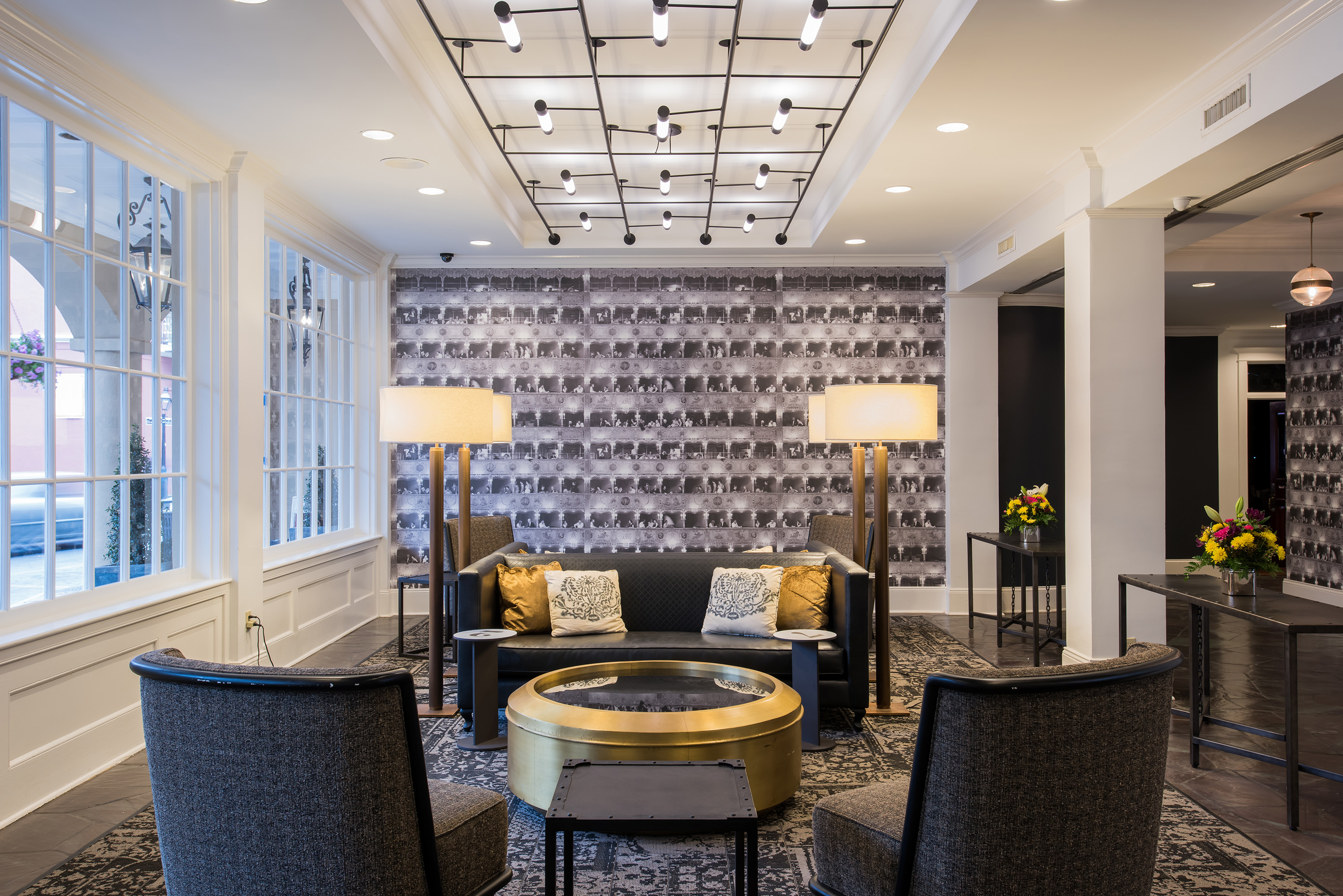 Holiday Inn Chateau LeMoyne